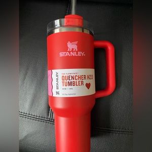 Target Valentine’s Day Stanley Quencher 40 oz, red, NEW!